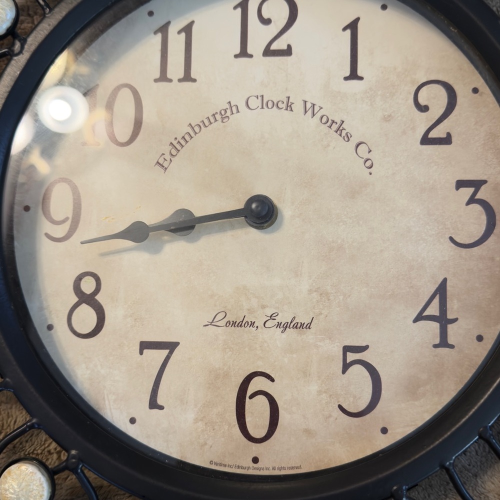 𝐄𝐃𝐈𝐍𝐁𝐔𝐑𝐆𝐇 𝐂𝐋𝐎𝐂𝐊 𝐖𝐎𝐑𝐊𝐒 𝐂𝐎. 𝐖𝐀𝐋𝐋 𝐂𝐋𝐎𝐂𝐊 - Picture 3 of 7